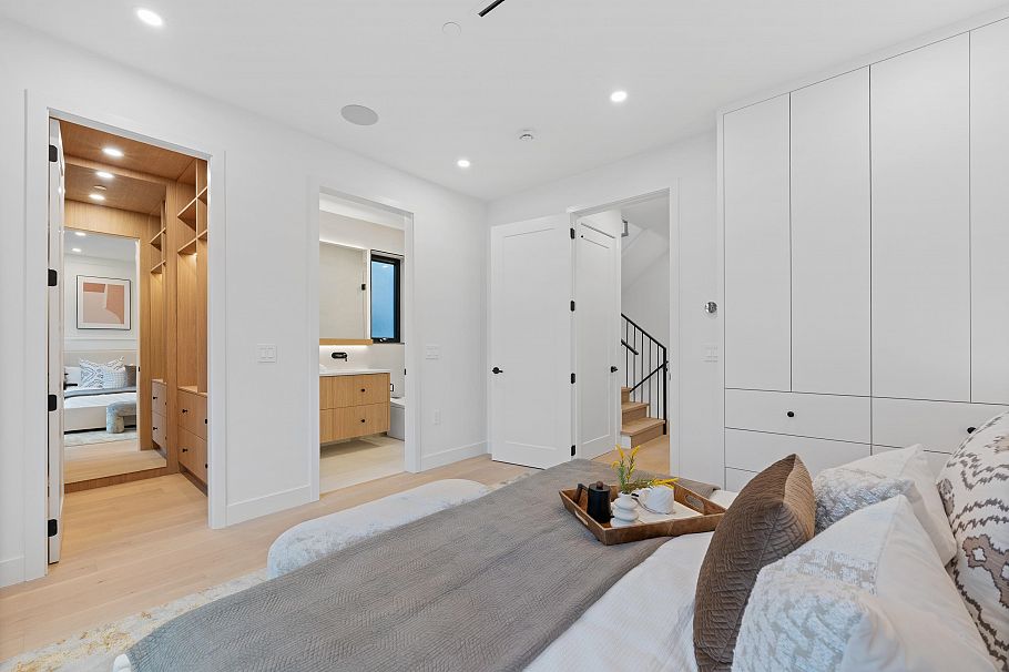 1 2846 W 12th Avenue Vancouver, BC - 28