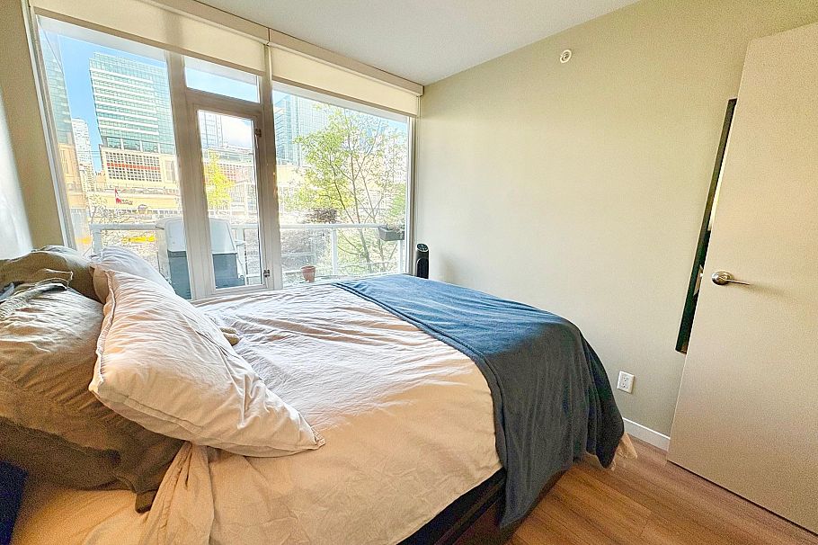 308 161 W Georgia Street Vancouver, BC - 19