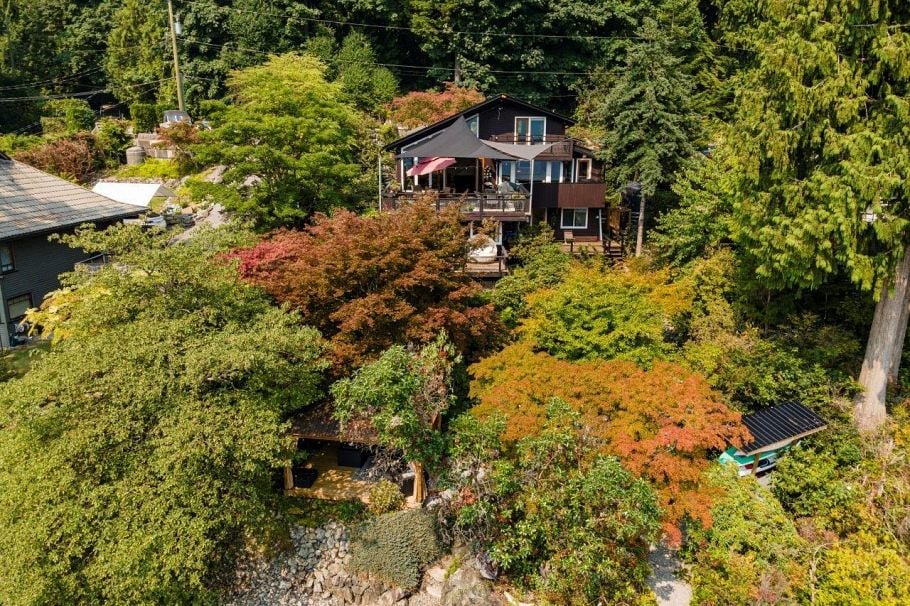 330 Sasamat Lane North Vancouver, BC - 6