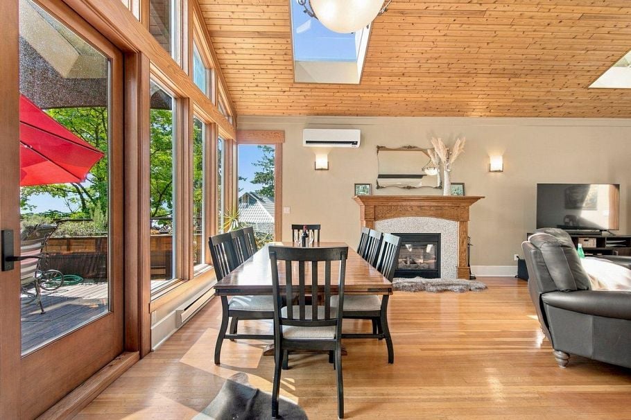 330 Sasamat Lane North Vancouver, BC - 13