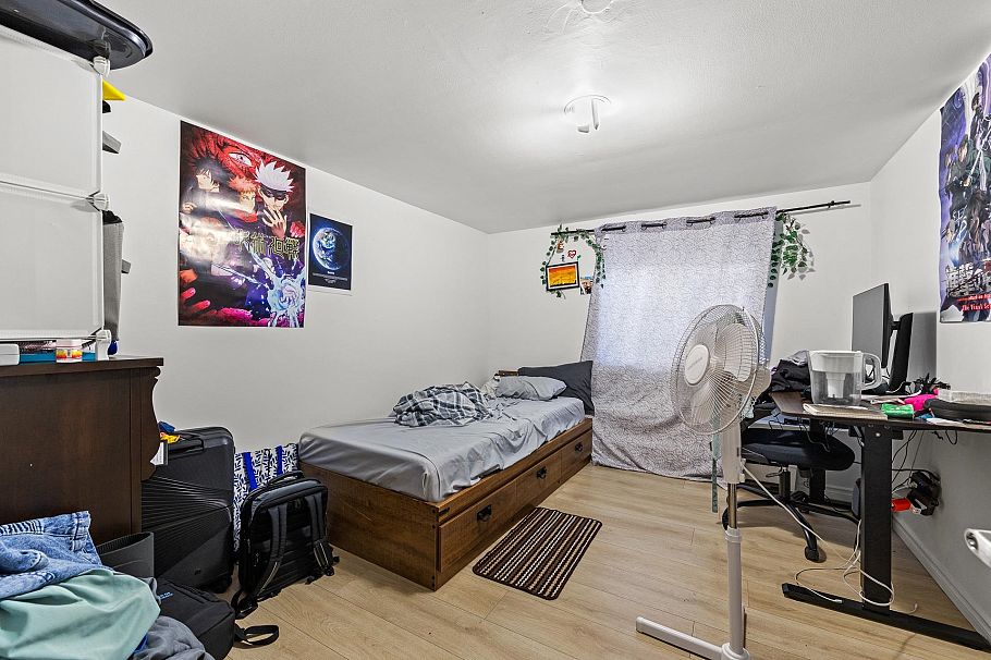 3279 W 11th Avenue Vancouver, BC - 27