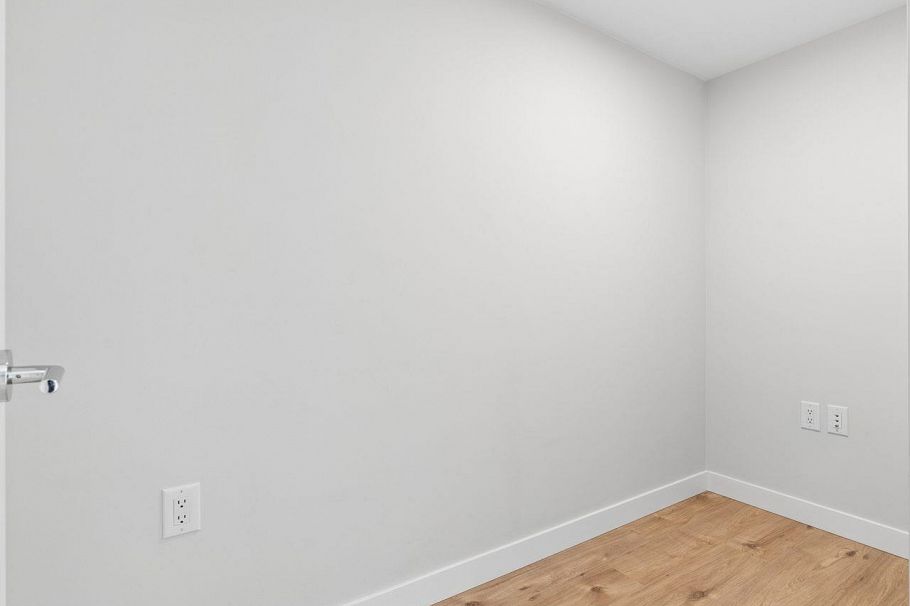 1401 3430 E Kent Avenue Vancouver, BC - 35