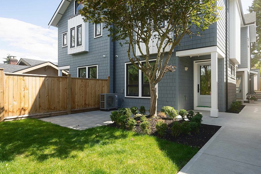 920 E 16th Avenue Vancouver, BC - 20