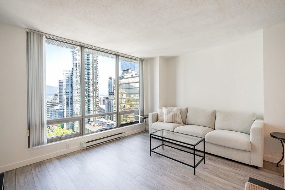 1803 1200 W Georgia Street Vancouver, BC - 4