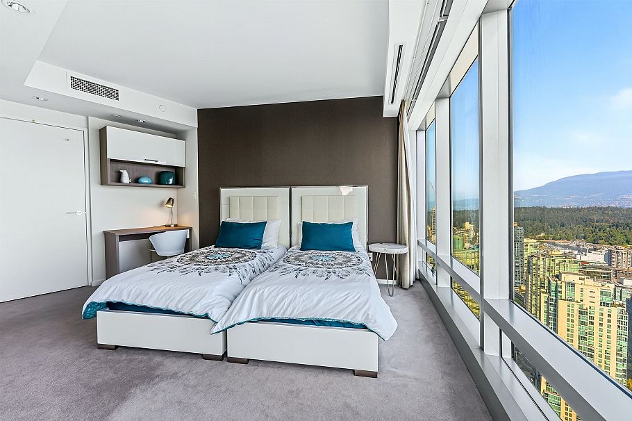 4806 1151 W Georgia Street Vancouver, BC - 1