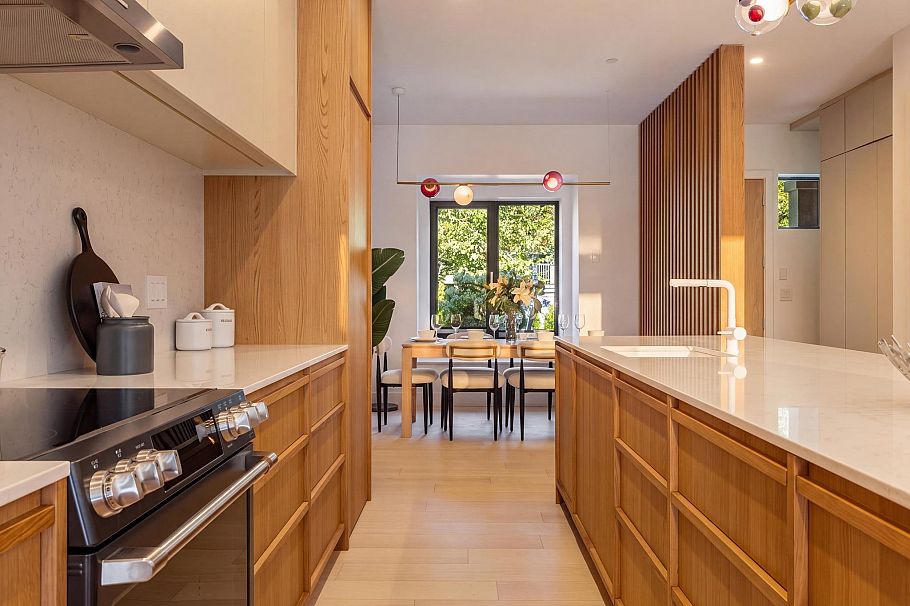 20 W 14th Avenue Vancouver, BC - 8