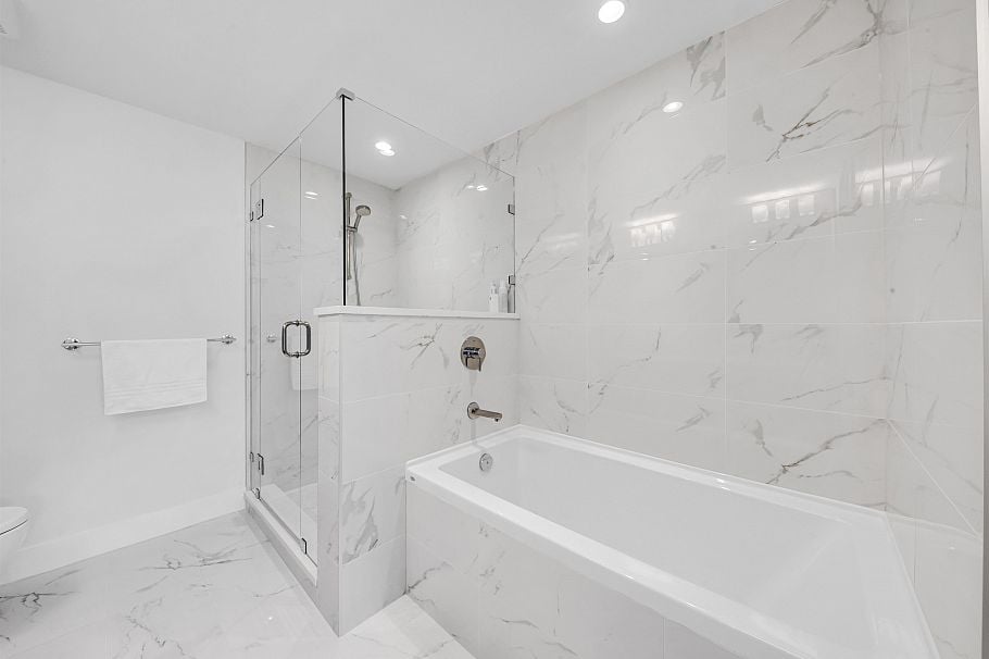 2707 Library Lane North Vancouver, BC - 15