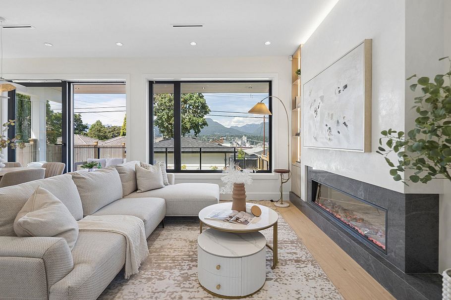 2 2815 Trinity Street Vancouver, BC - 6