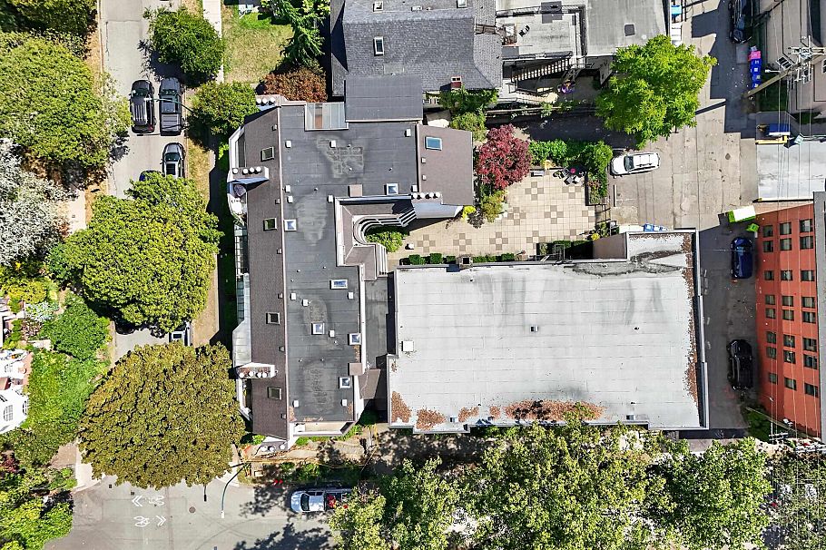202 936 Bute Street Vancouver, BC - 27