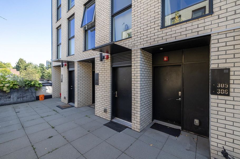 305 1647 E Pender Street Vancouver, BC - 33