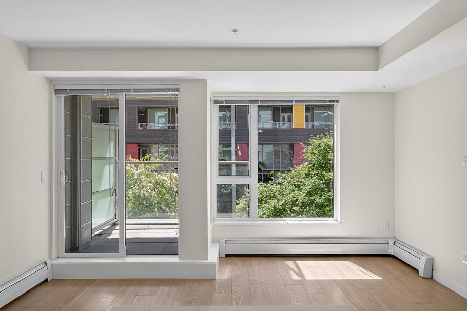 304 384 E 1st Avenue Vancouver, BC - 12