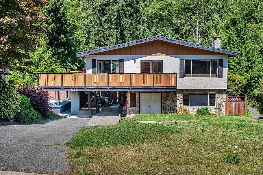3255 Milton Avenue North Vancouver, BC - 2