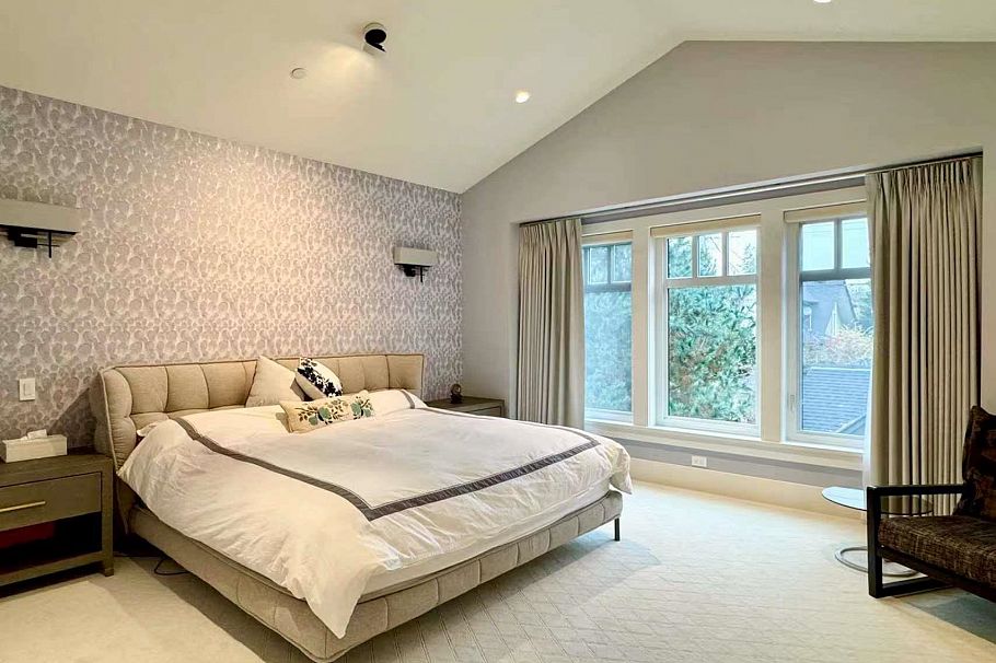 2979 W 31st Avenue Vancouver, BC - 3