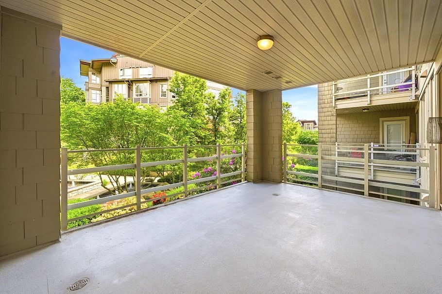 318 560 Raven Woods Drive North Vancouver, BC - 14