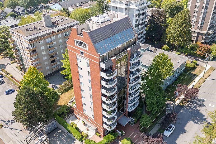 9 2128 W 43rd Avenue Vancouver, BC - 38