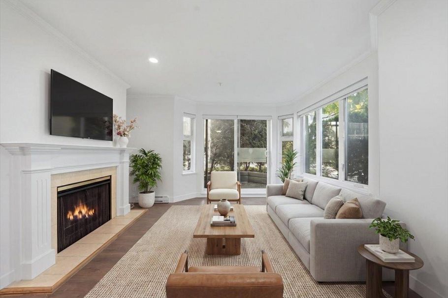 729 W 7th Avenue Vancouver, BC - 2