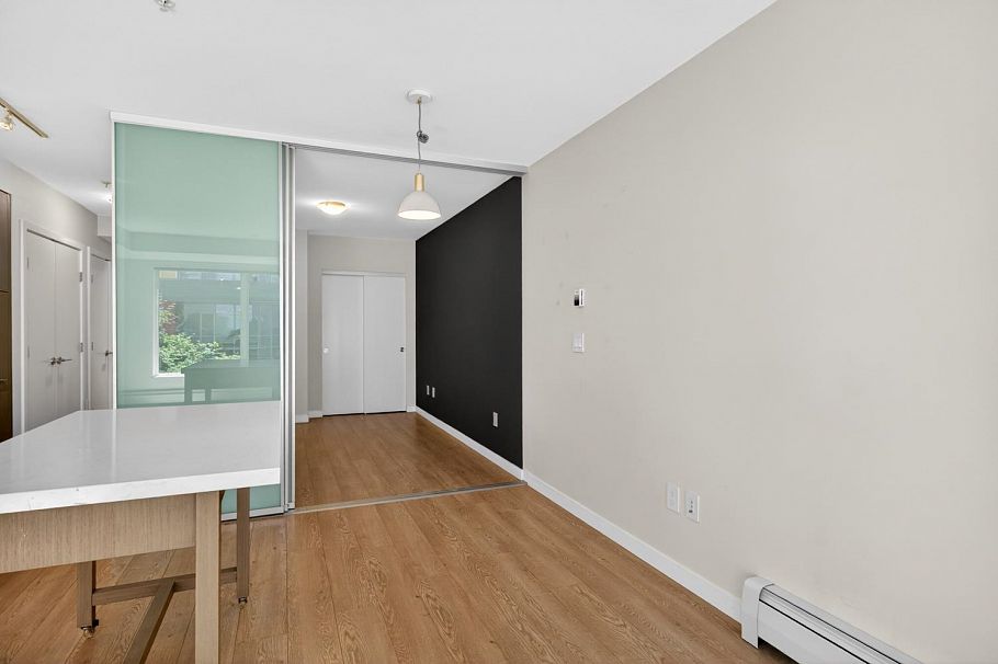 304 384 E 1st Avenue Vancouver, BC - 18