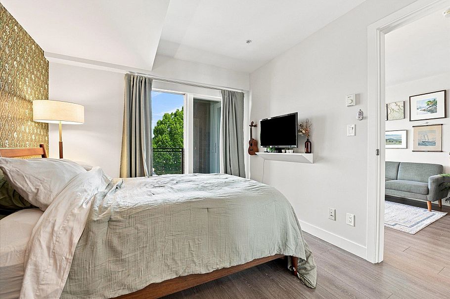 323 1588 E Hastings Street Vancouver, BC - 22