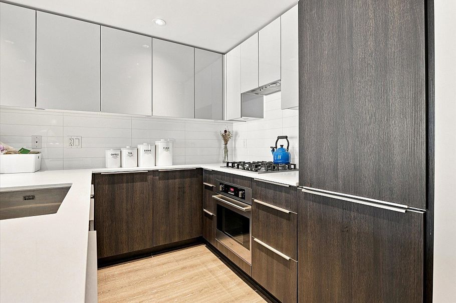 323 1588 E Hastings Street Vancouver, BC - 14