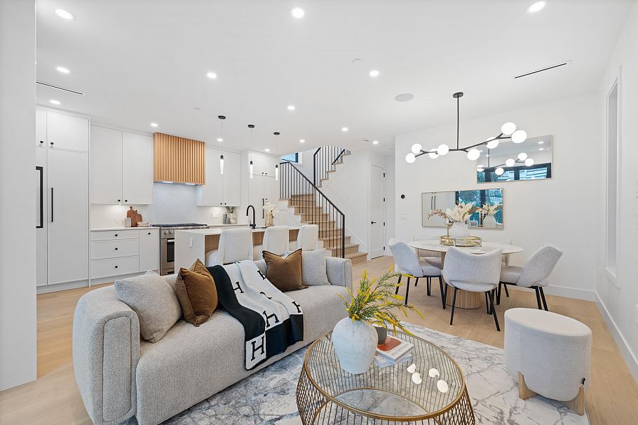 1 2846 W 12th Avenue Vancouver, BC - 16
