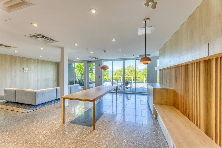 512 2471 St. George Street Vancouver, BC - 25