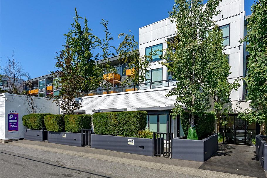 323 1588 E Hastings Street Vancouver, BC - 39