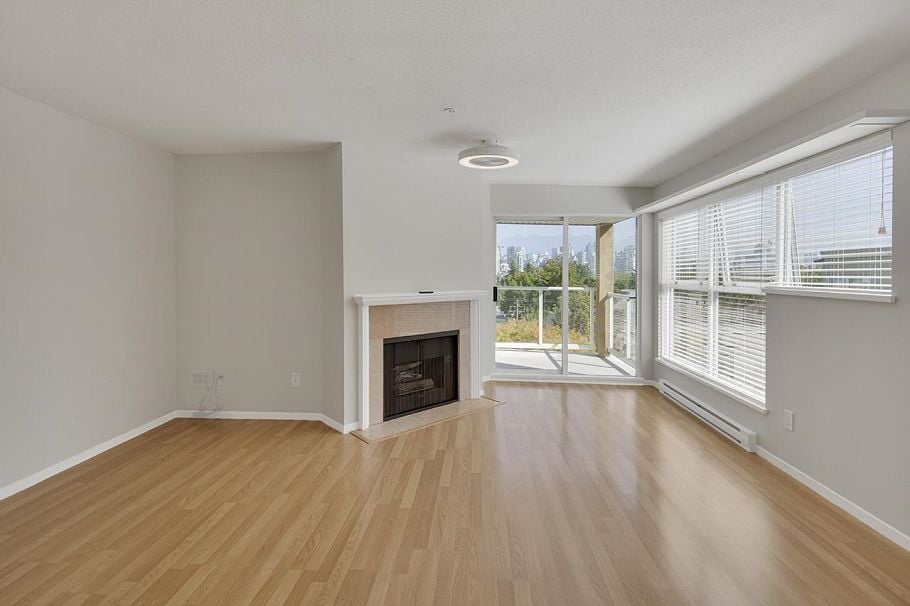 204 943 W 8th Avenue Vancouver, BC - 7