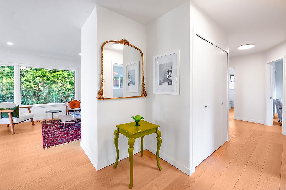 3277 Chesterfield Avenue North Vancouver, BC - 6