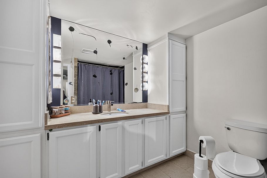 202 936 Bute Street Vancouver, BC - 20
