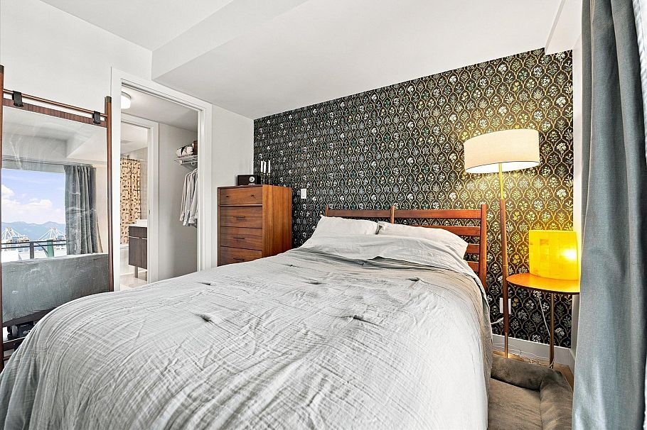 323 1588 E Hastings Street Vancouver, BC - 21
