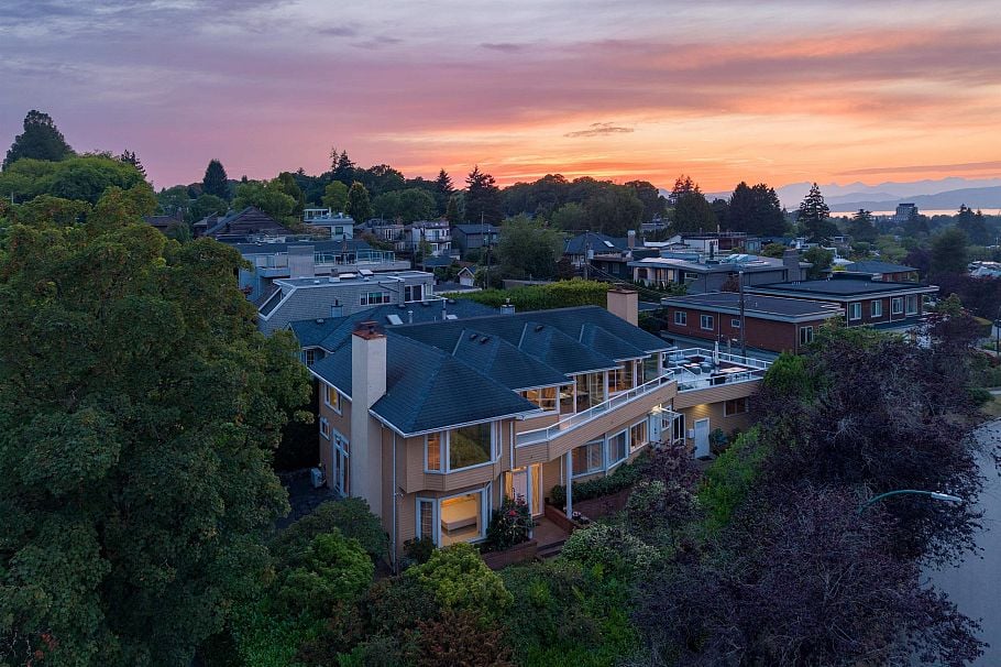 3655 Quesnel Drive Vancouver, BC - 1