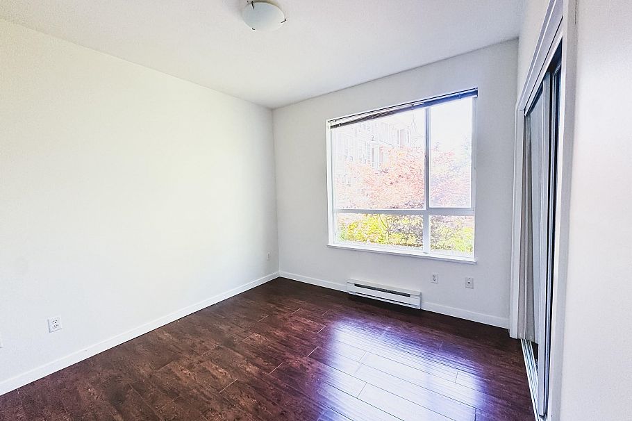 210 3651 Foster Avenue Vancouver, BC - 11