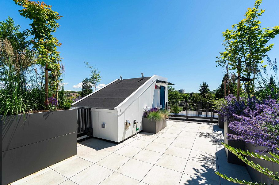 123 1552 E 3rd Avenue Vancouver, BC - 36