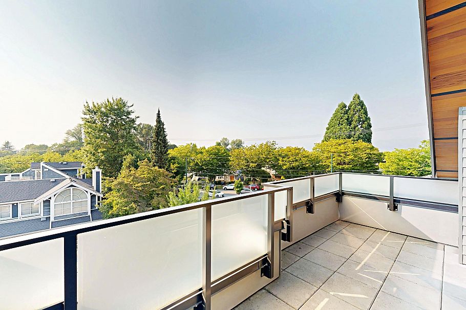 4527 Earles Street Vancouver, BC - 19