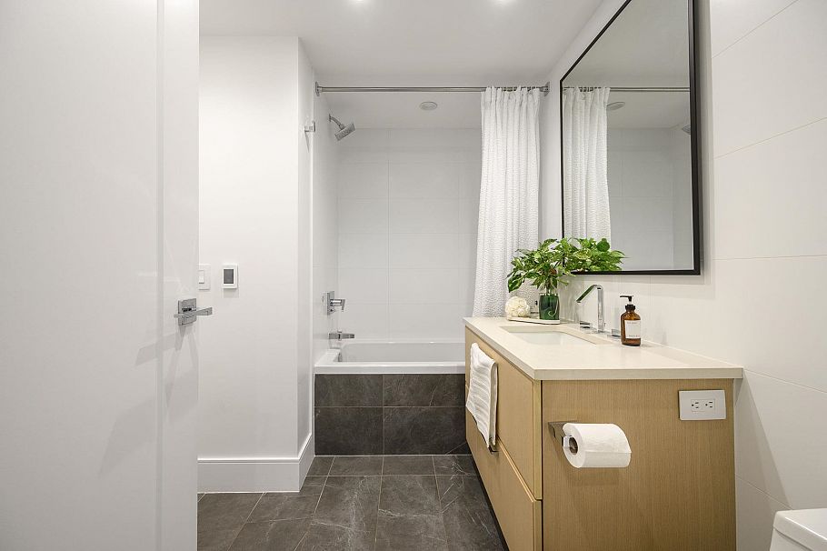 204 4675 Cambie Street Vancouver, BC - 23