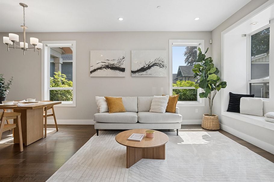 2020 Carson Court North Vancouver, BC - 12