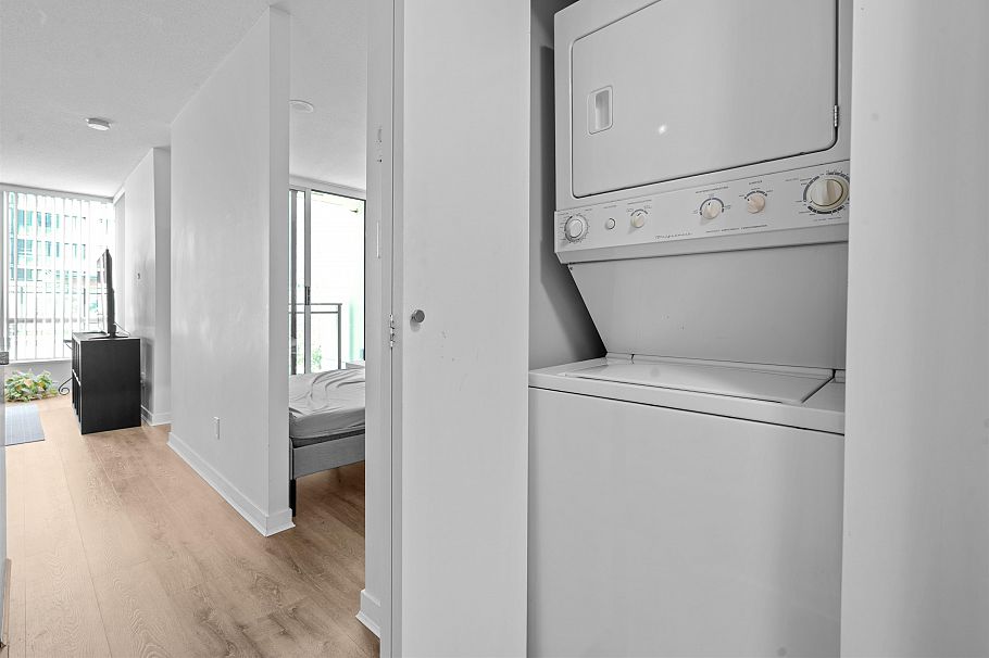 705 1082 Seymour Street Vancouver, BC - 7