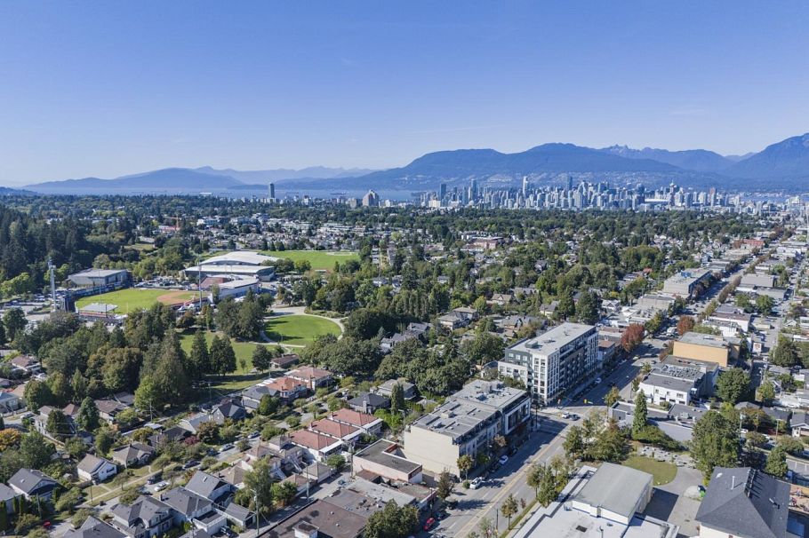301 188 E 32nd Avenue Vancouver, BC - 3