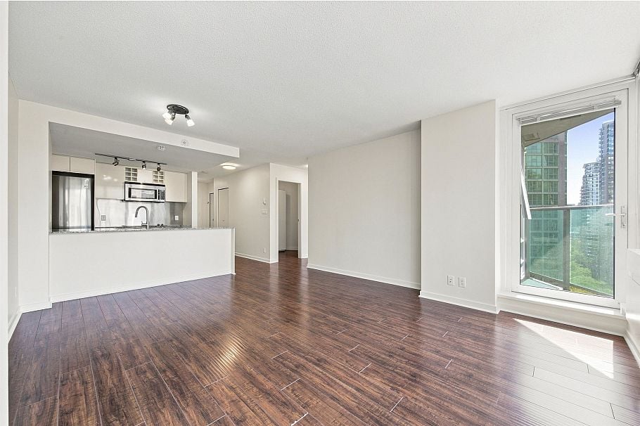 1205 788 Hamilton Street Vancouver, BC - 5