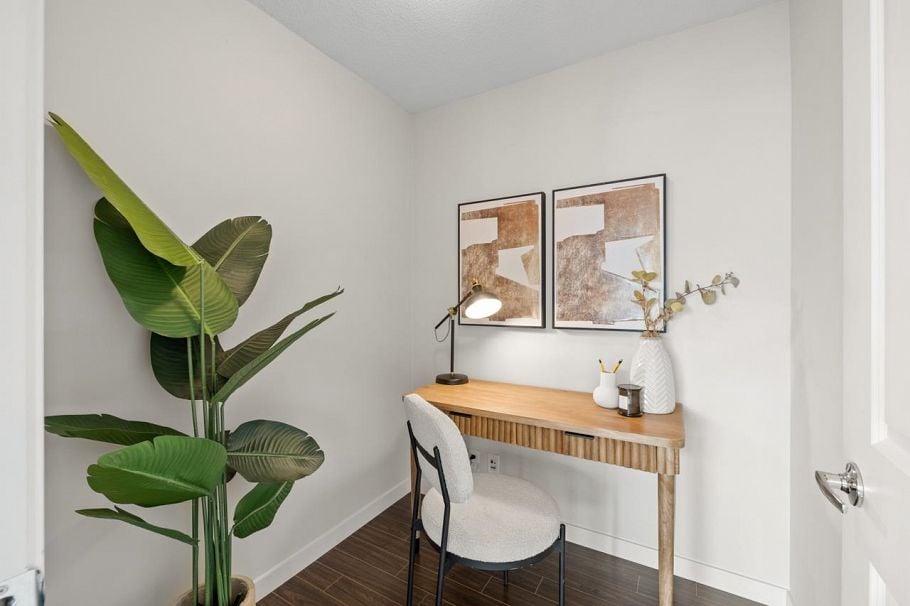 707 1068 W Broadway Vancouver, BC - 23