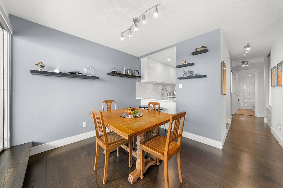 1101 444 Lonsdale Avenue North Vancouver, BC - 12
