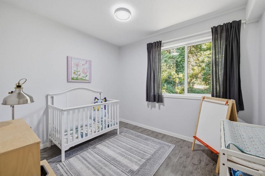 2008 Blairview Avenue North Vancouver, BC - 37