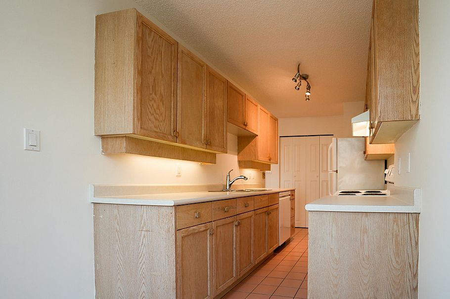 101 1845 Robson Street Vancouver, BC - 8