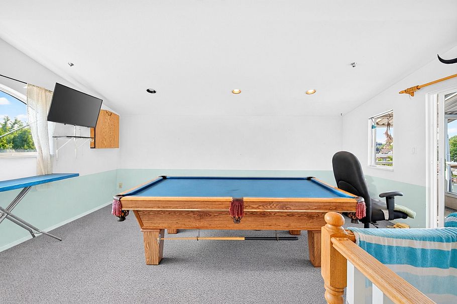 3423 E 24th Avenue Vancouver, BC - 28