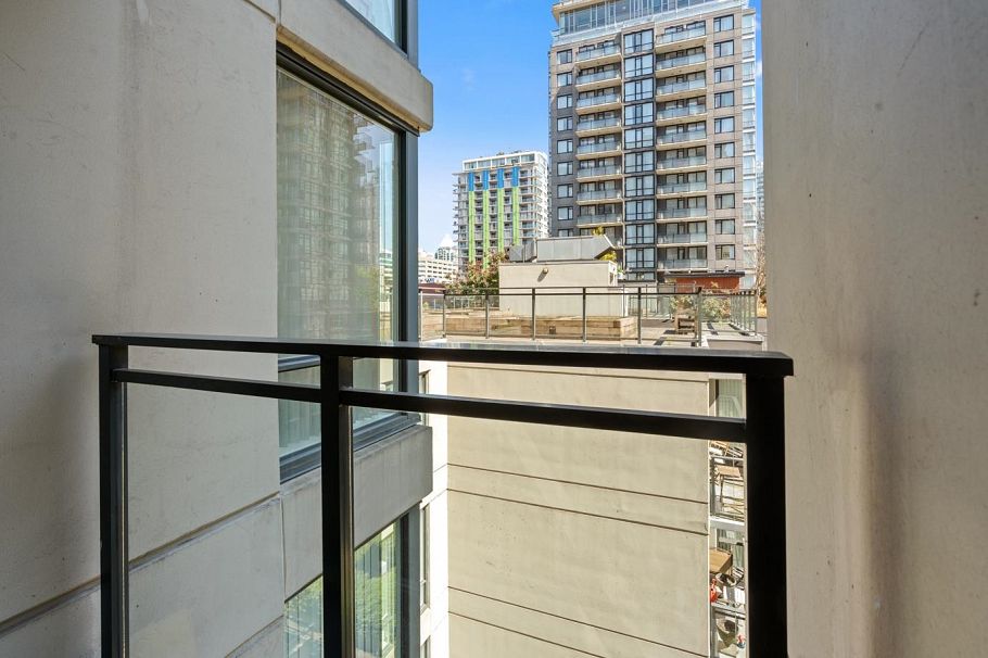 705 1082 Seymour Street Vancouver, BC - 19