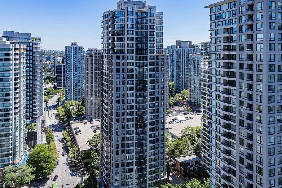 308 Smithe Street Vancouver, BC - 31