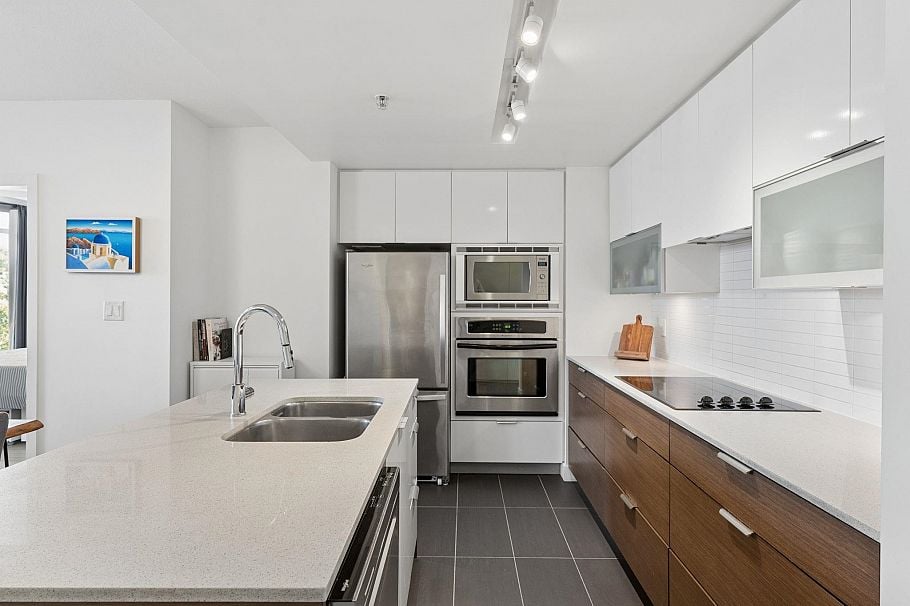 503 175 W 2nd Street North Vancouver, BC - 4