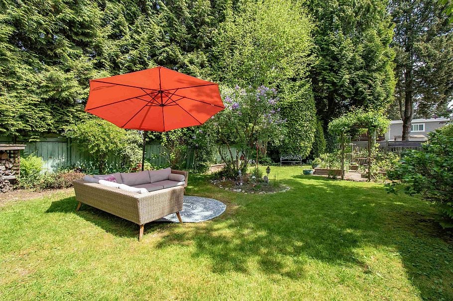 1560 Macgowan Avenue North Vancouver, BC - 37
