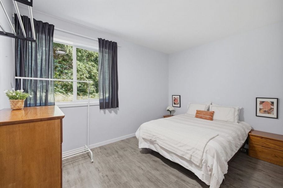 2008 Blairview Avenue North Vancouver, BC - 36
