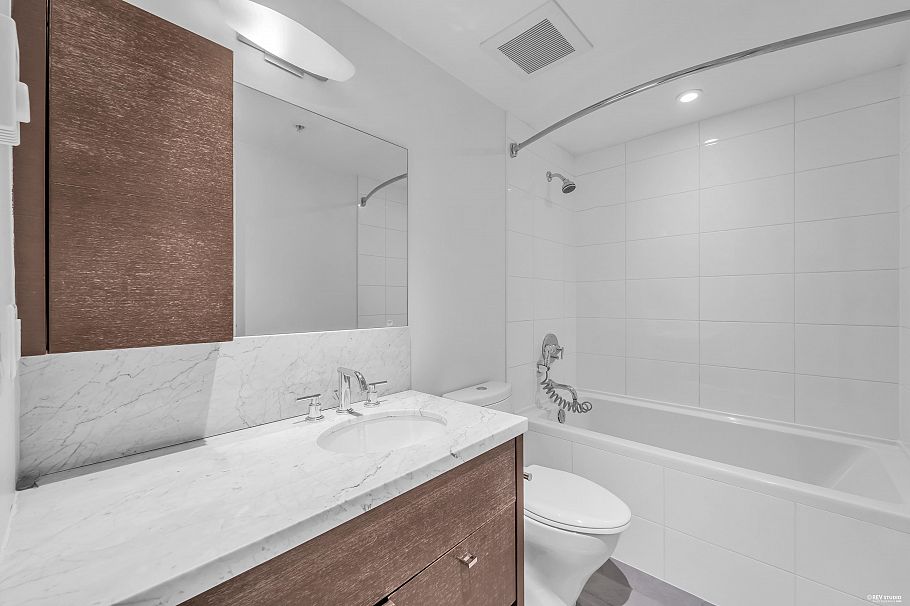 6346 Ash Street Vancouver, BC - 21
